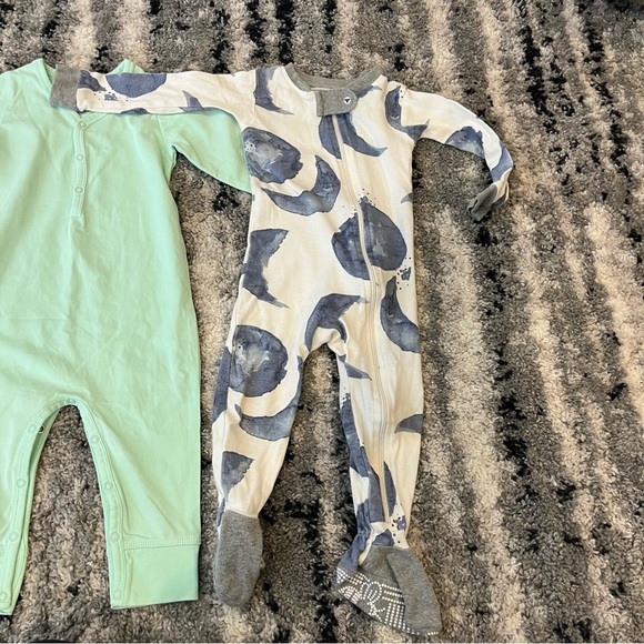 Monica & Andy Organic Burt’s Bees Baby One Piece Lot Gender Neutral 9-12 month - Picture 5 of 5